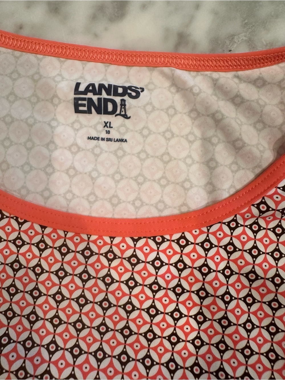 Lands’ End Rash Guard Swim Shirt Top - Size XL - Vibrant Geometric Print - Picture 2 of 7